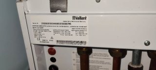 Caldera Vaillant ECO con calentador instantáneo