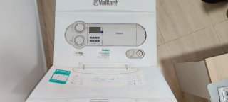 Caldera Vaillant ECO con calentador instantáneo