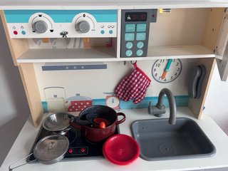 Cocina de juguete de madera