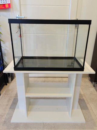 Acuario MARINA 20G LED con soporte Arkem