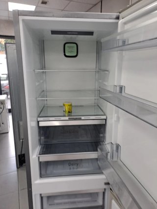 ♤Nevera Combi Grundig 185x60 Garantía + Envío♤