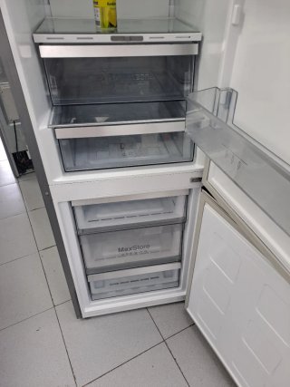 ♤Nevera Combi Grundig 185x60 Garantía + Envío♤