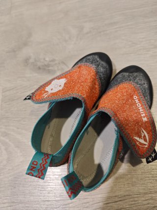 Pies de gato Simond (Talla 28/29)