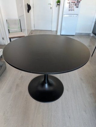 Mesa redonda Ikea Docksta negra