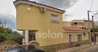 Chalet en venta en Navalucillos (Los)