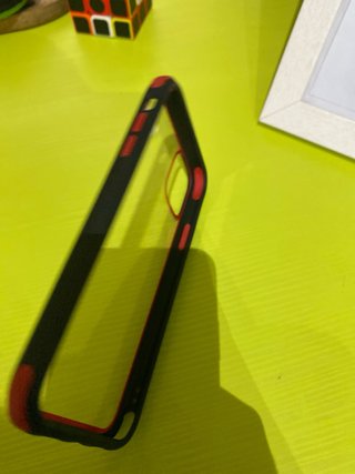 Funda iPhone 11 Transparente con Borde
