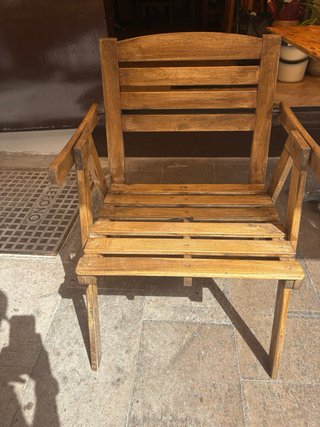 Mesas y sillas de restaurante