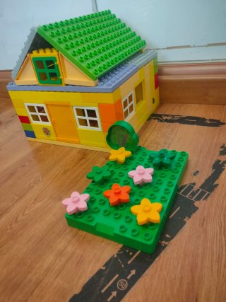Duplo Casa de Peppa Pig, Police Van, Tren, y mas.