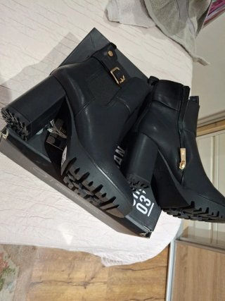 Botas XTI Negras