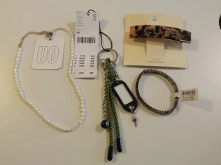Pack Accesorios Urban Outfitters