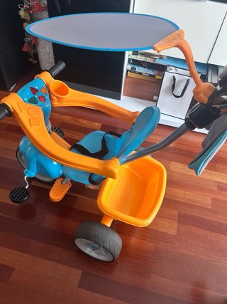Triciclo Feber Baby Plus Music