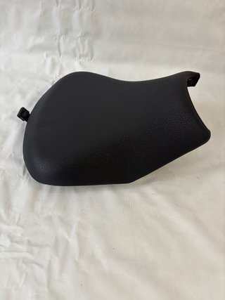 Asiento Kawasaki Z650 17-26