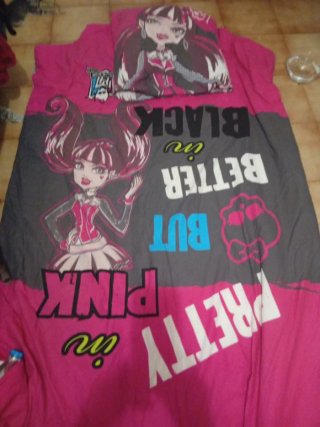 Edredón infantil 90cm Monster High con cojin