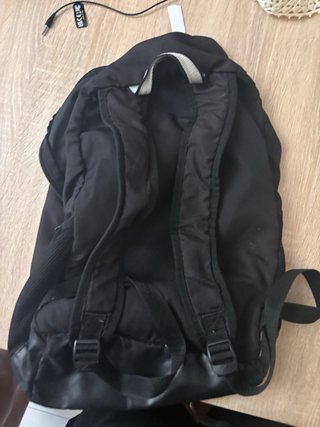 Mochila Adidas Negra con Estampado