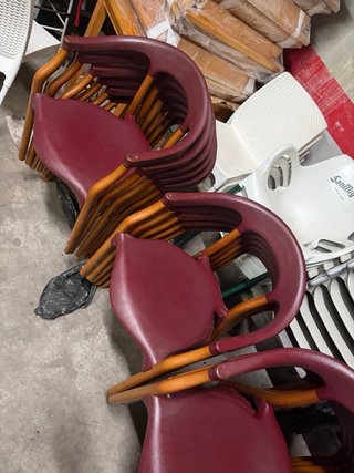 Sillas de salón/comedor - 8€/unidad buen estado! O