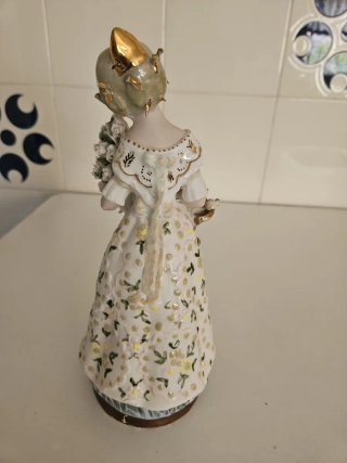 Figura Porcelana Fallera Valenciana Ramón Inglés