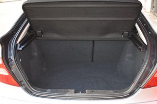 Mercedes-Benz Clase C 2004