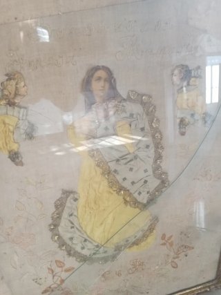 Cuadro antiguo tela bordada. Precio a convenir