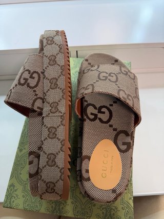 Chanclas Gucci mujer plataforma verde