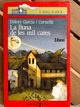 La Lluna de les Mil Cares
