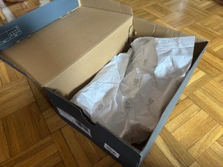 Caja Zapatillas New Balance Gris Vacía
