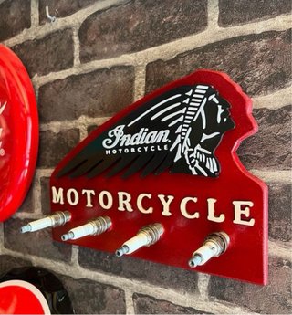 Cartel Indian Motorcycle Rojo