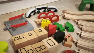 Tren de madera Ikea