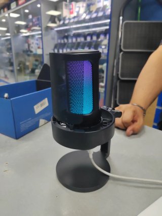 Micrófono Fifine Ampligame A8 RGB