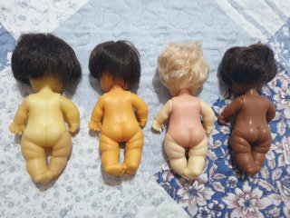 Lote 4 Muñecas Barriguitas Famosa
