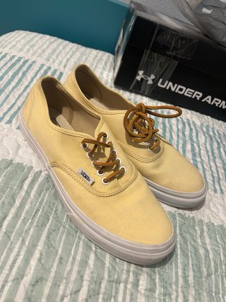 Vans Amarillas Talla 39