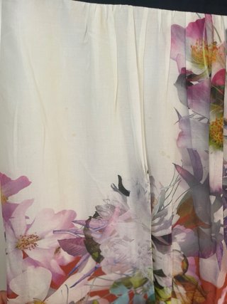 Vestido Alba Conde floral talla 40