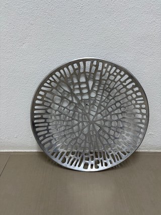 Bandeja decorativa redonda de metal