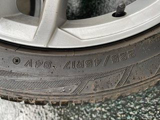 Llantas VW Golf GTI 225 / 45 / 17