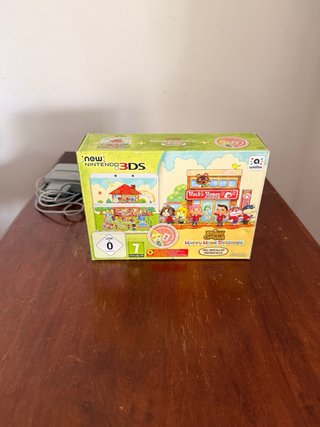 Nintendo New 3DS Animal Crossing Happy Home Design