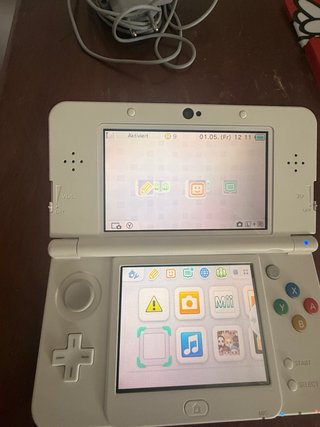Nintendo New 3DS Animal Crossing Happy Home Design