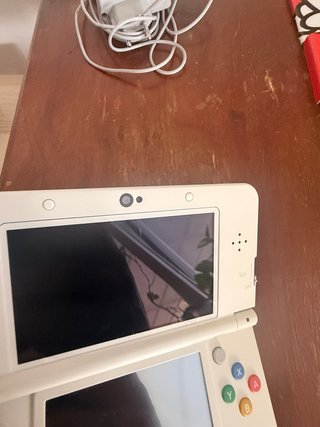 Nintendo New 3DS Animal Crossing Happy Home Design