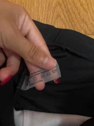 Pantalón corto deportivo negro