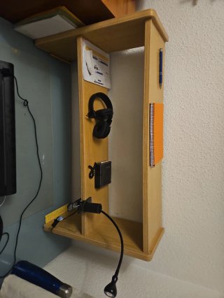 Estantería madera clara 2 baldas