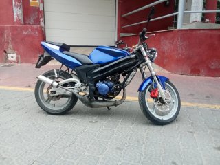 Moto Rieju RS1 Naked 49cc