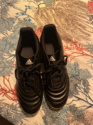 Zapatillas Adidas de cuero oficiales