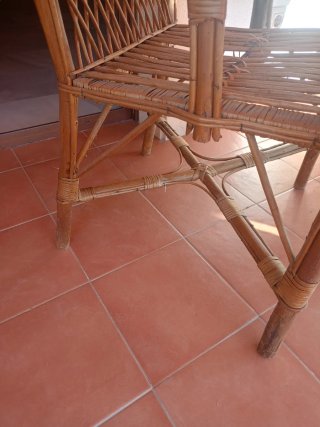 Conjunto mesa y sillas jardín mimbre