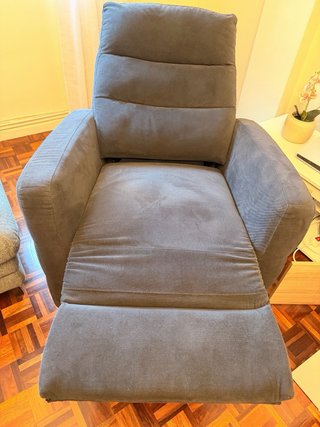 Sillón reclinable eléctrico seminuevo
