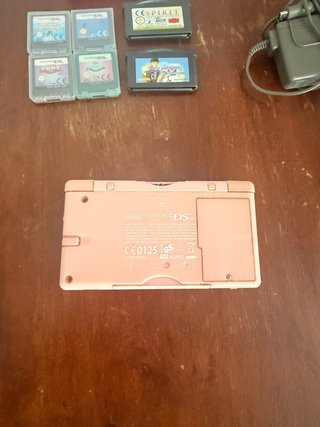 Nintendo DS Lite Rosa + Accesorios