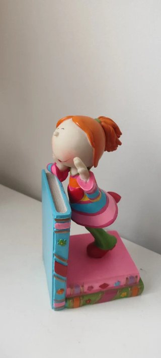Sujeta libros infantiles