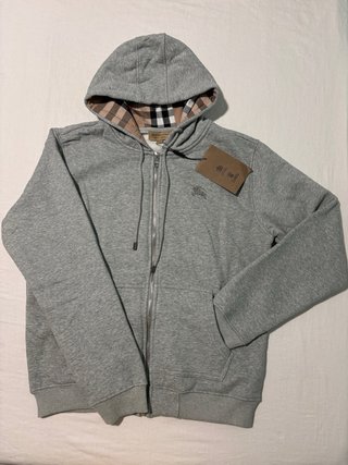 Sudadera estilo Burberry London England