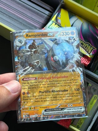 Carta Pokémon Rampardos EX 045/084