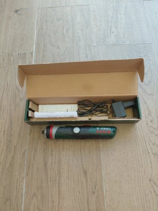 Atornillador Bosch PSR 2,4V