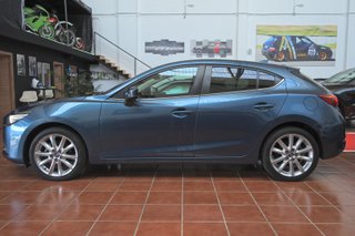 Mazda 3 2018
