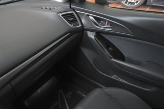 Mazda 3 2018