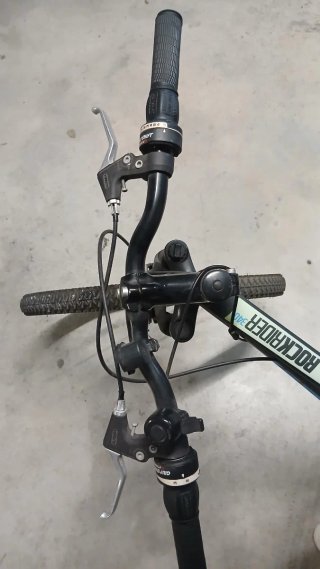 Bicicleta Btwin Rockrider Negra